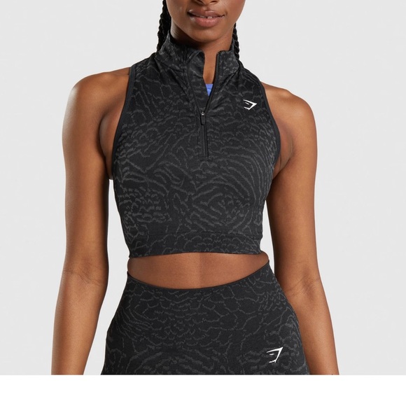 GymShark ADAPT ANIMAL SEAMLESS CROP 1/2 ZIP-Size Large - Picture 2 of 7